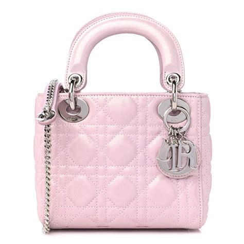 bolsa lady dior media|Bolsa de Luxo .